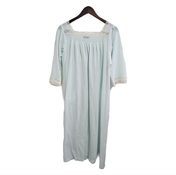 Christian Dior vintage nightgown long 3/4 sleeve lace trim blue size medium - Picture 13 of 14